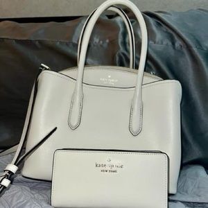 Kate Spade ♠️ purse with matching wallet; color is Parchment.